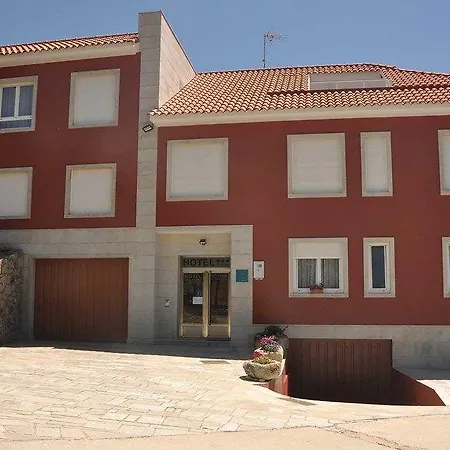 Отель De Alba 3*